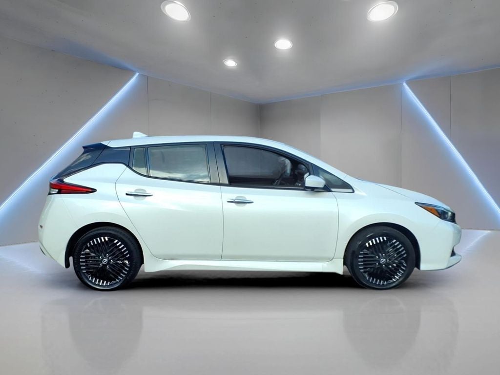 2024 Nissan Leaf SV Plus