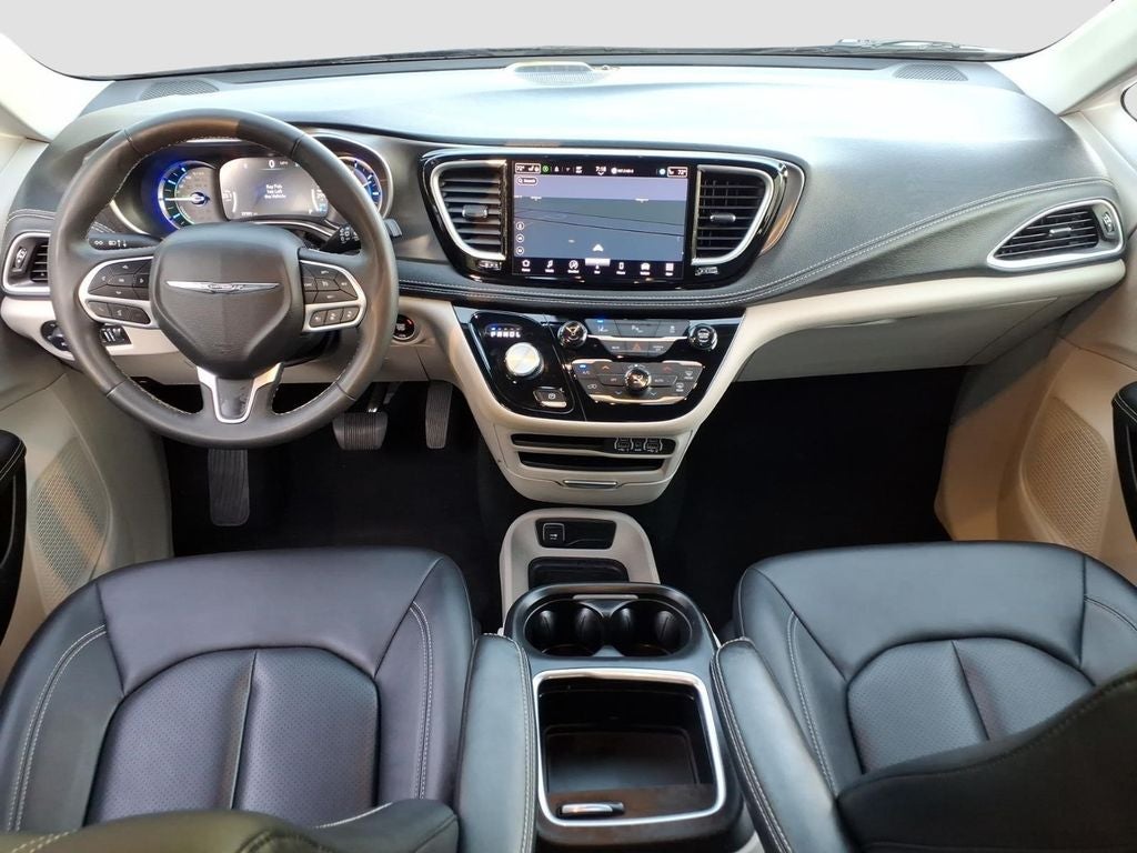 2024 Chrysler Pacifica Hybrid Select