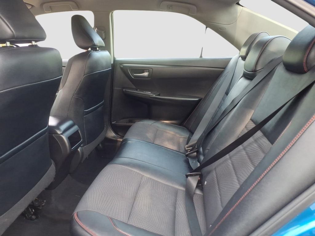 2017 Toyota Camry SE