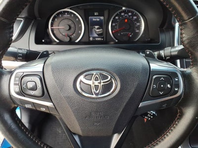 2017 Toyota Camry SE