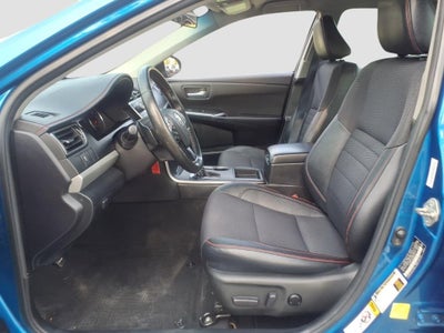 2017 Toyota Camry SE