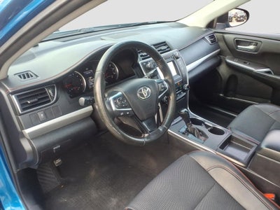 2017 Toyota Camry SE
