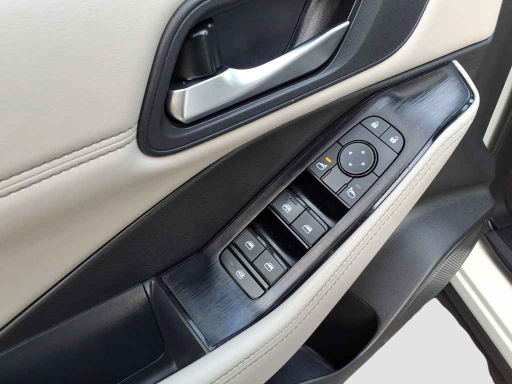 2023 Nissan Rogue SV Premium