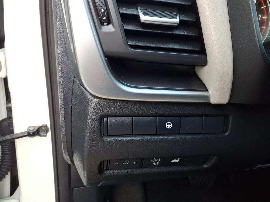 2023 Nissan Rogue SV Premium