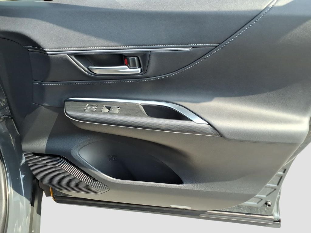 2024 Toyota Venza XLE