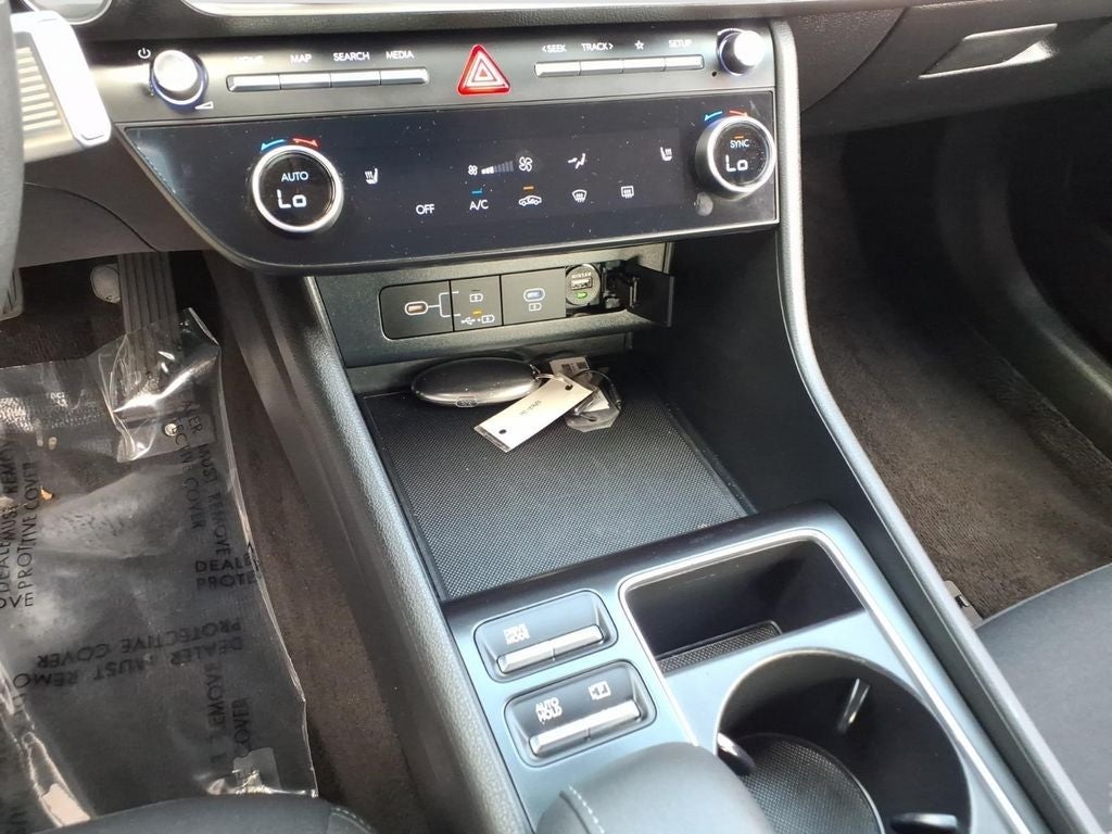 2025 Hyundai SONATA SEL