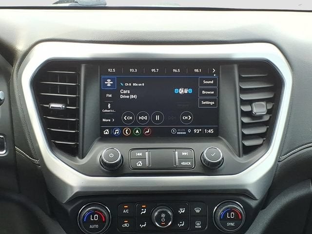 2023 GMC Acadia SLT