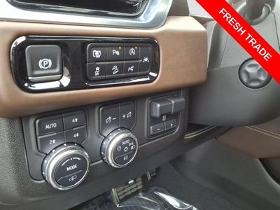 2025 GMC Yukon Denali Ultimate