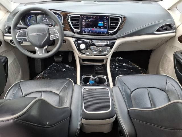 2023 Chrysler Pacifica Hybrid Limited