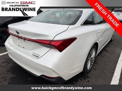 2019 Toyota Avalon Hybrid Limited