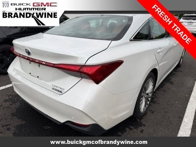 2019 Toyota Avalon Hybrid Limited