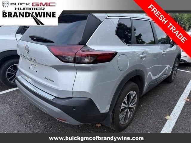 2022 Nissan Rogue SV