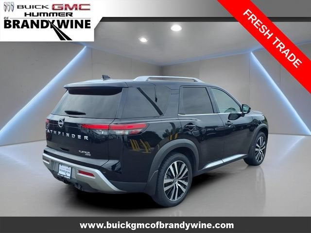 2024 Nissan Pathfinder Platinum