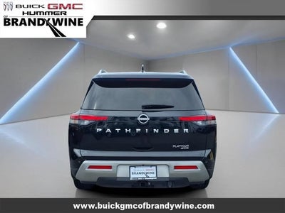 2024 Nissan Pathfinder Platinum