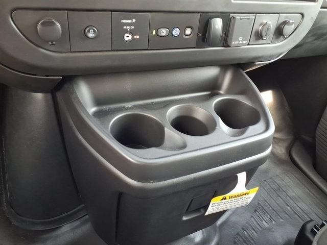 2022 Chevrolet Express Cutaway 3500 Work Van