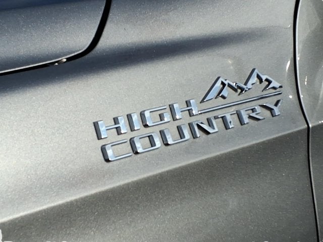 2024 Chevrolet Suburban High Country
