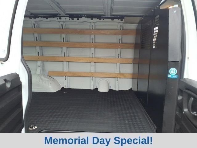 2024 GMC Savana Cargo 2500 Work Van