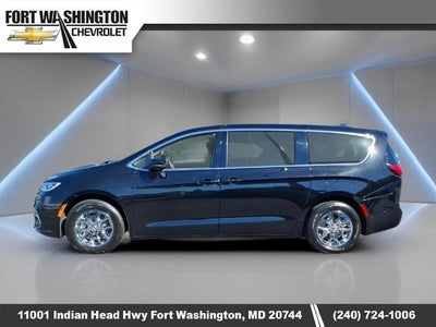 2024 Chrysler Pacifica Touring L