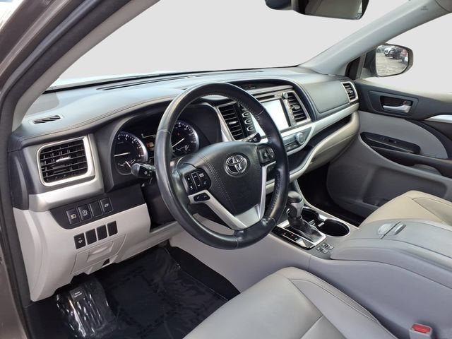 2017 Toyota Highlander XLE