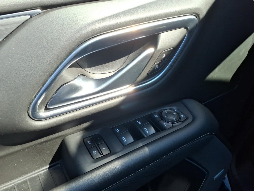 2021 GMC Yukon XL SLT w/ Panoramic Sunroof