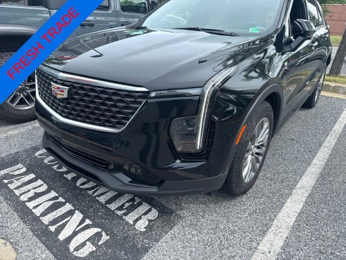 2025 Cadillac XT4 Premium Luxury