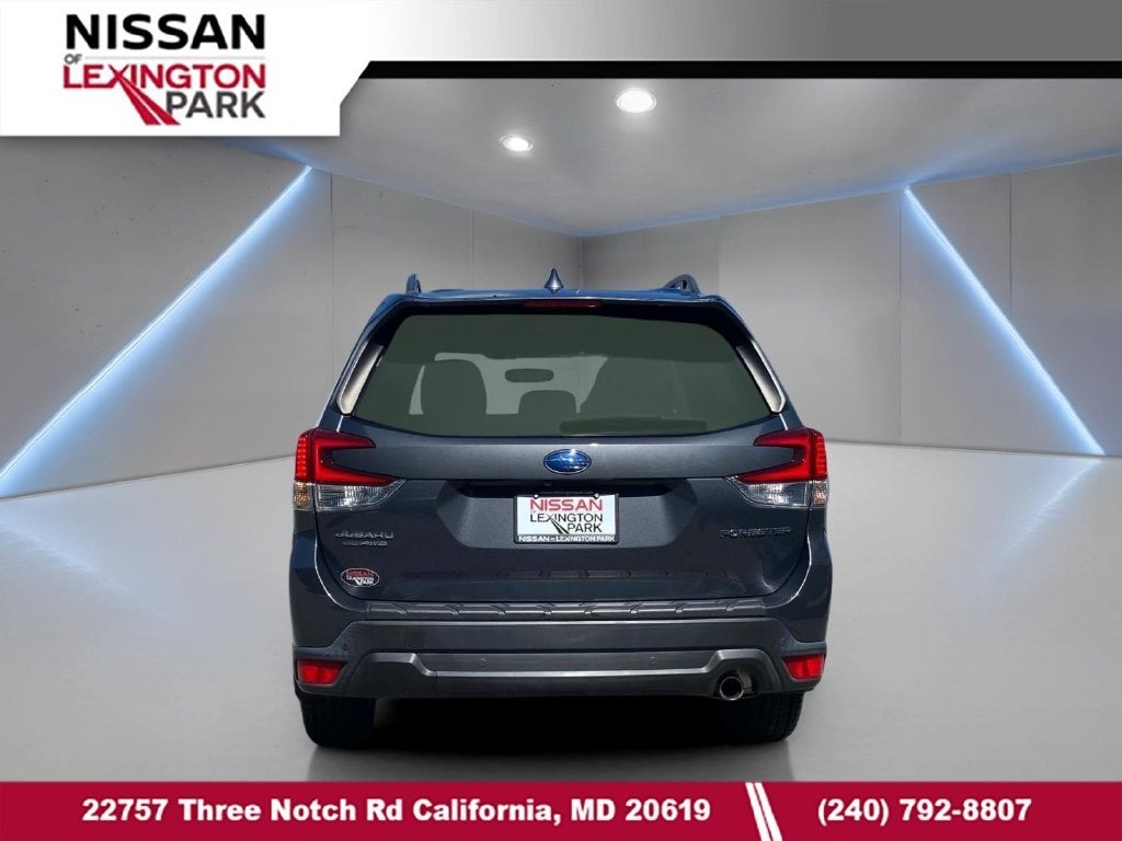 2022 Subaru Forester Limited - Panoramic Moonroof