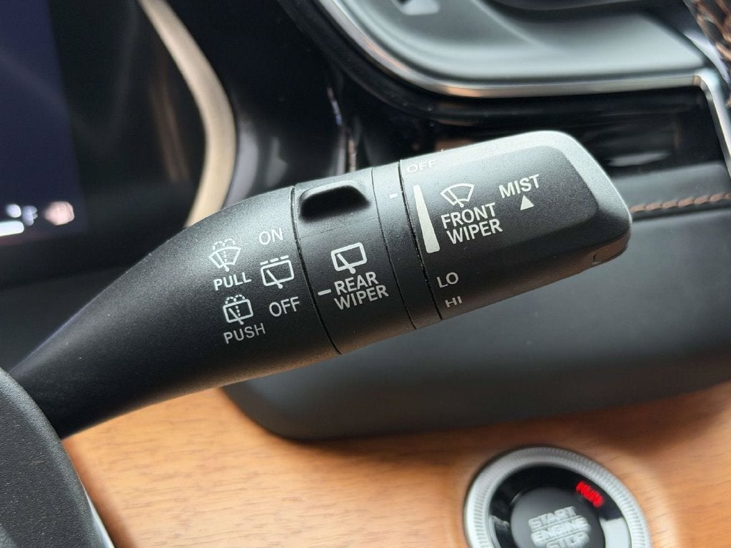 2022 Jeep Grand Cherokee Summit Reserve