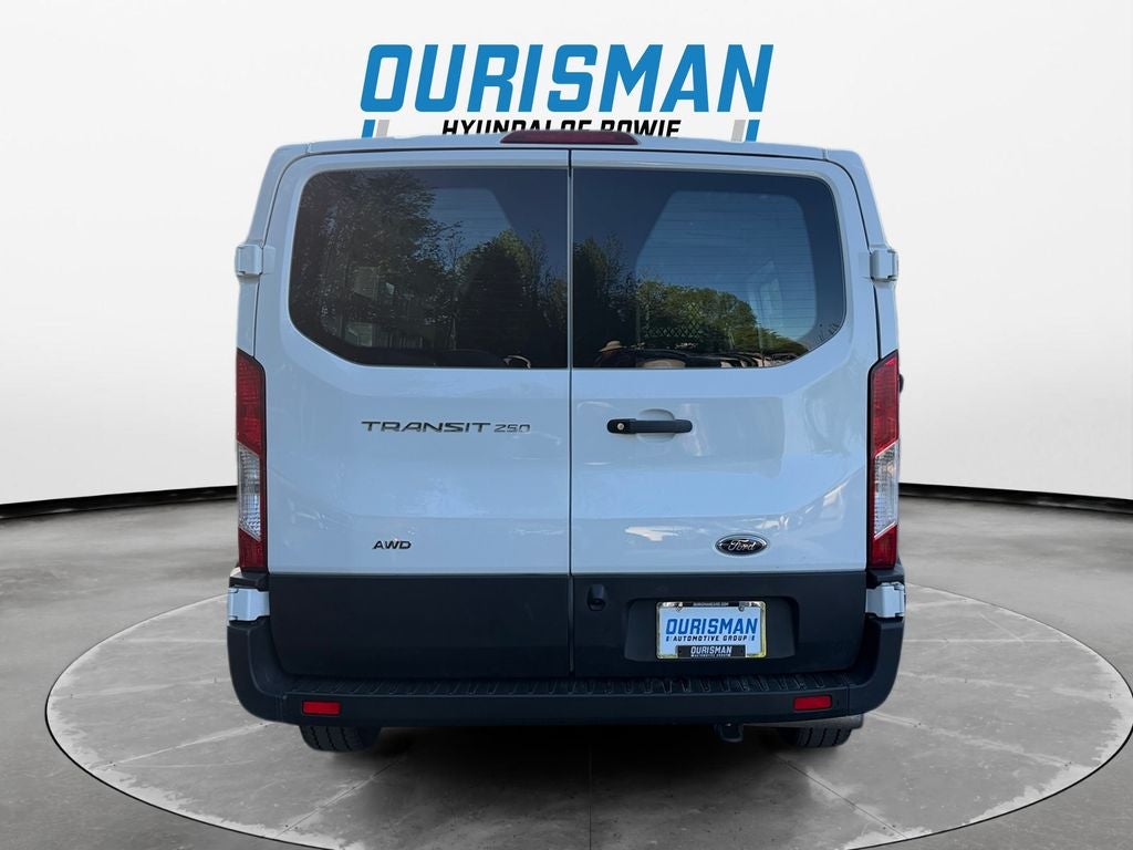 2024 Ford Transit-250 Base