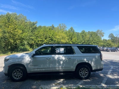 2022 Chevrolet Suburban Commercial