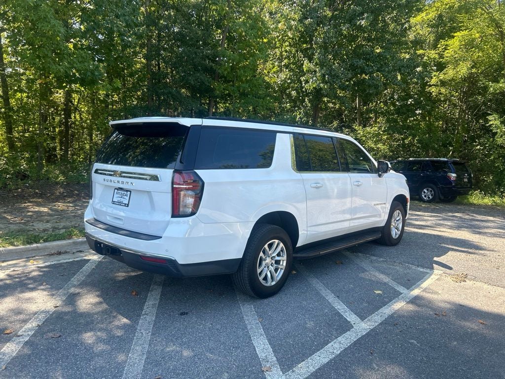 2022 Chevrolet Suburban Commercial