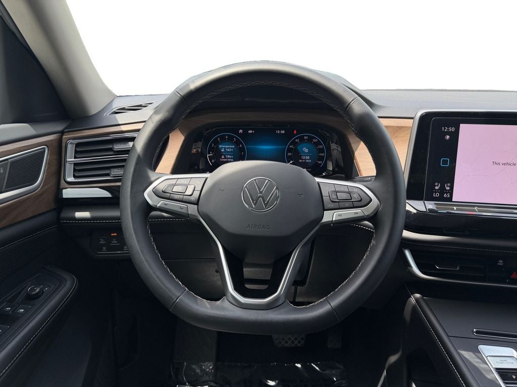 2024 Volkswagen Atlas 2.0T SE