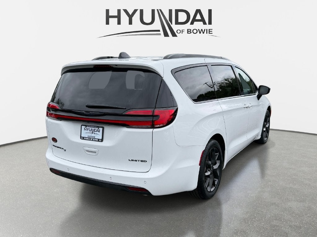 2025 Chrysler Pacifica Limited