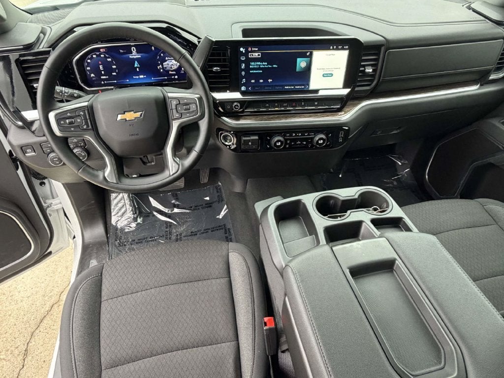 2026 Chevrolet Silverado 1500 LT LT1