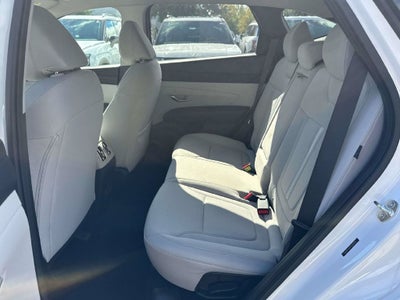 2026 Hyundai TUCSON SEL
