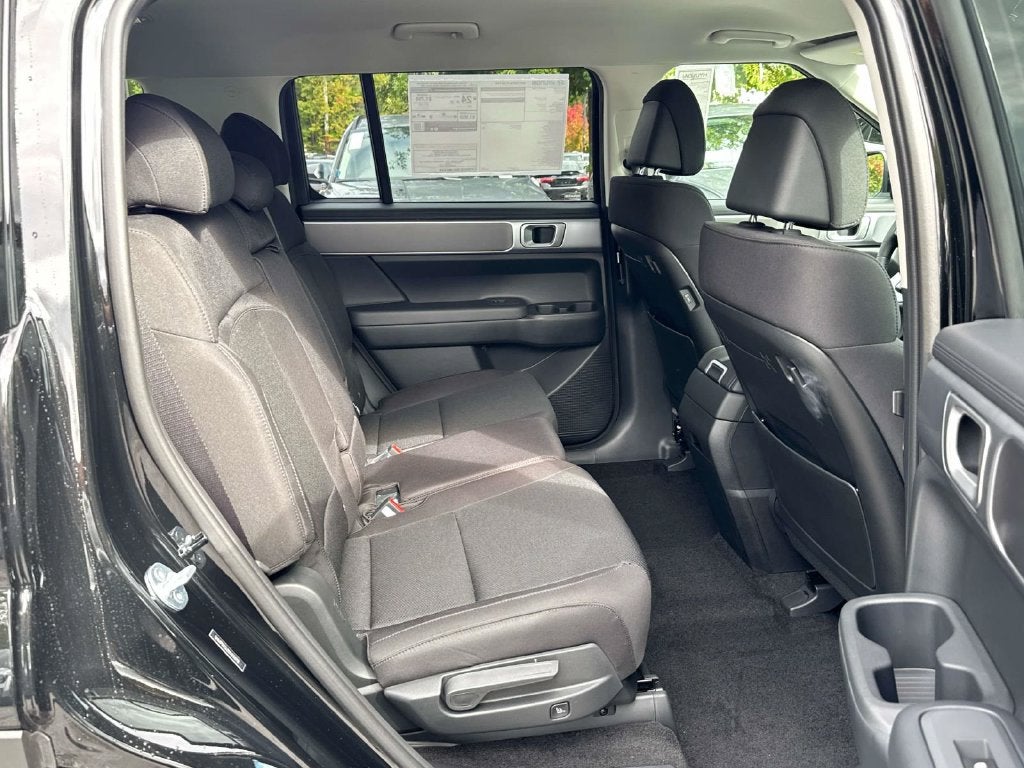 2027 Hyundai SANTA FE SE
