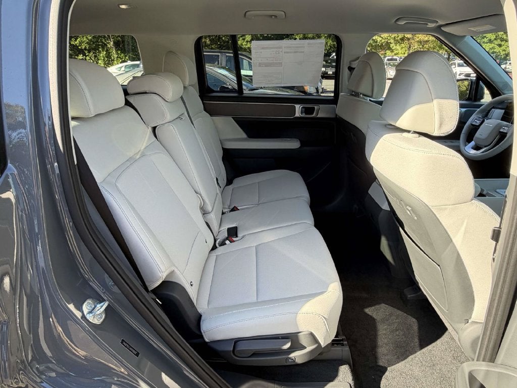 2027 Hyundai SANTA FE SE