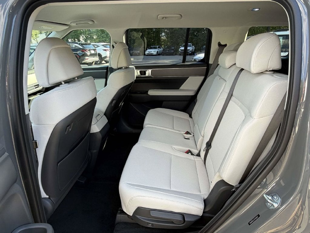 2027 Hyundai SANTA FE SE