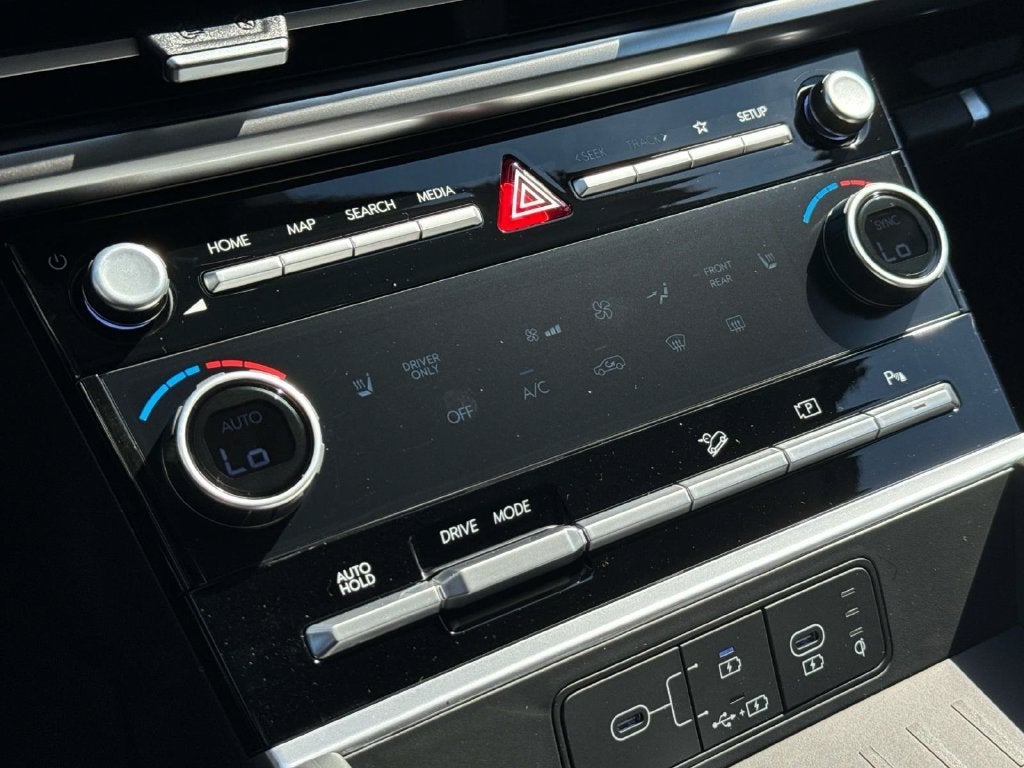 2027 Hyundai SANTA FE HYBRID SEL