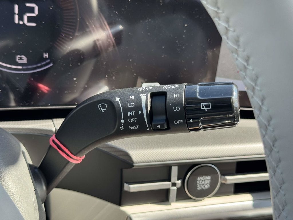 2027 Hyundai SANTA FE HYBRID SEL