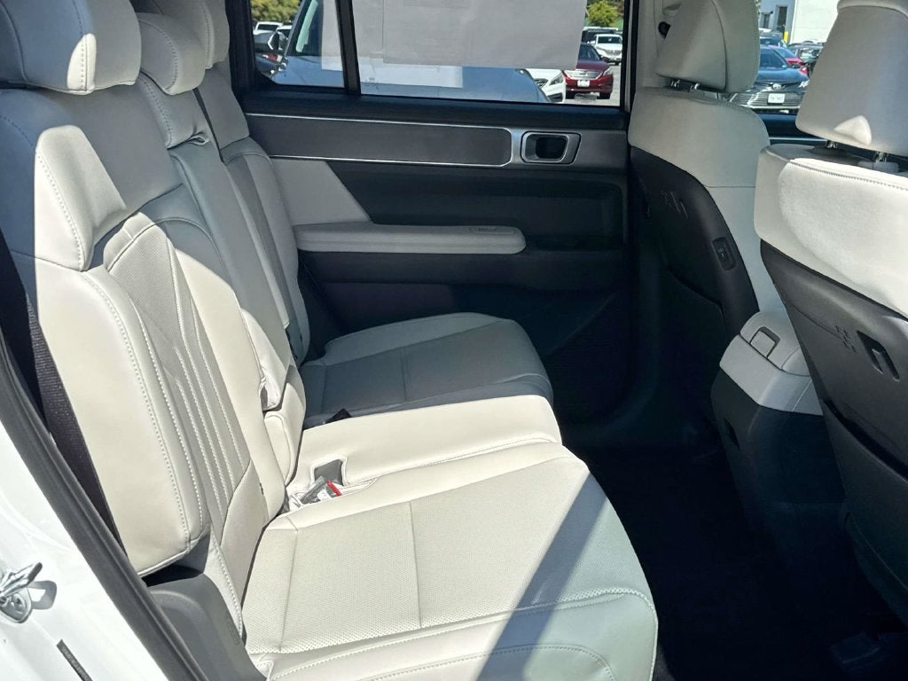 2027 Hyundai SANTA FE SEL