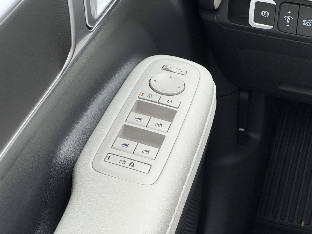 2027 Hyundai SANTA FE HYBRID SEL