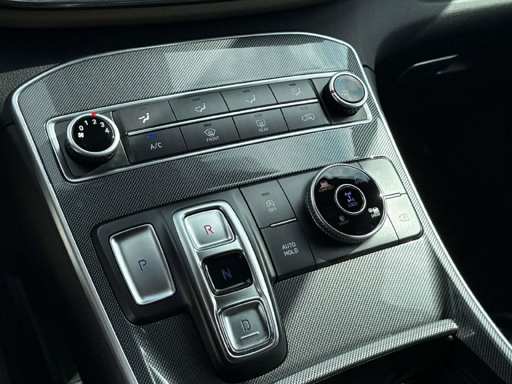 2023 Hyundai SANTA FE SE