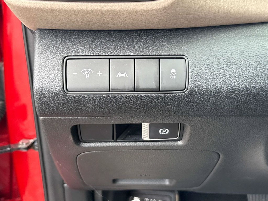 2023 Hyundai SANTA FE SE