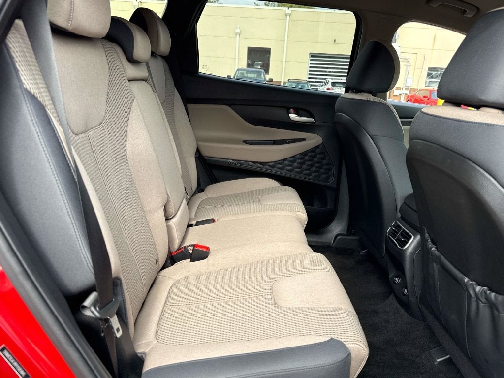2023 Hyundai SANTA FE SE