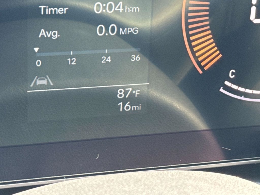 2027 Hyundai SANTA CRUZ SE