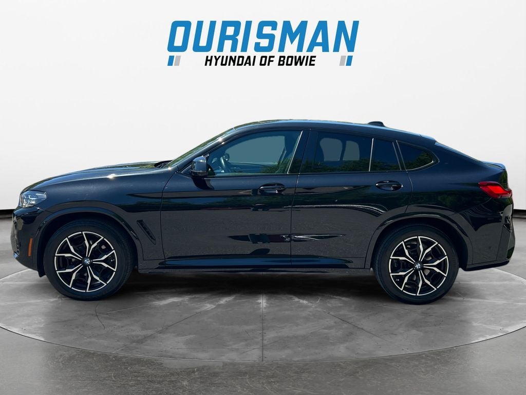 2023 BMW X4 xDrive30i