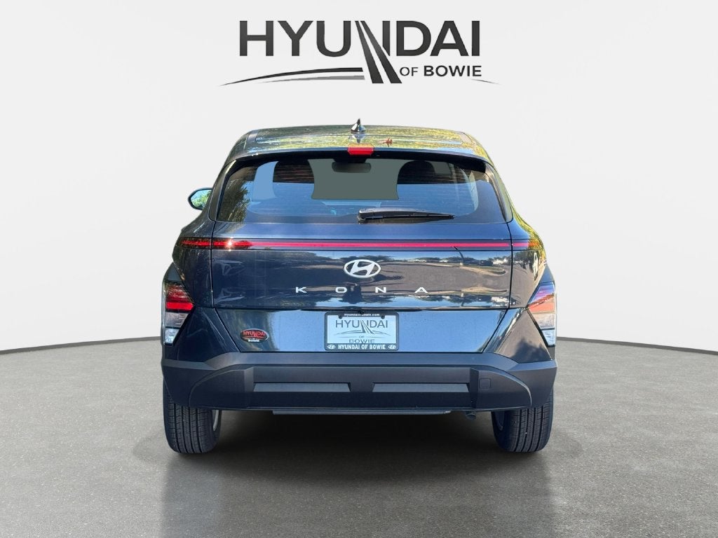 2027 Hyundai KONA SE
