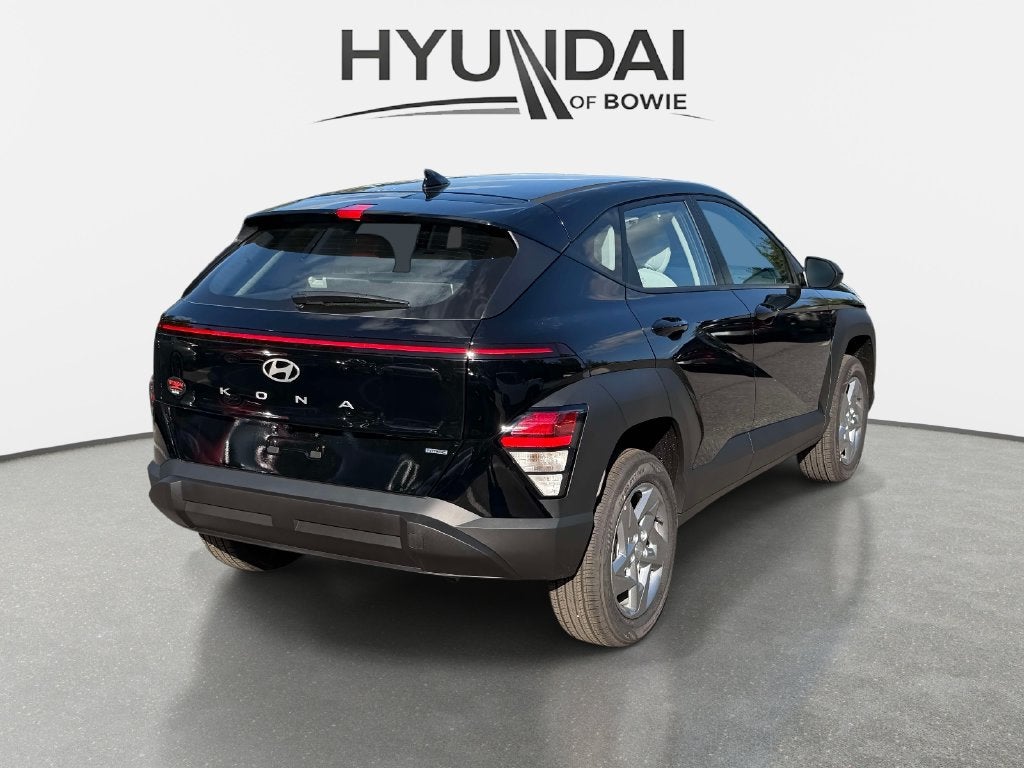 2027 Hyundai KONA SE