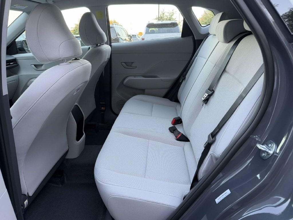 2027 Hyundai KONA SE
