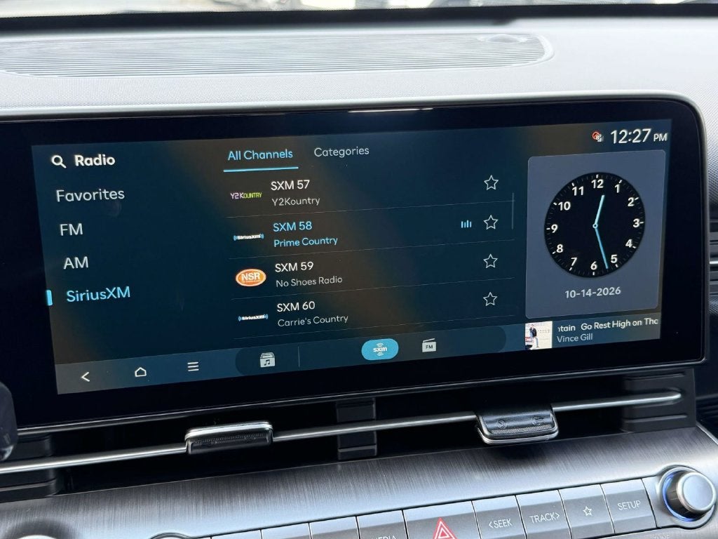 2027 Hyundai KONA SE